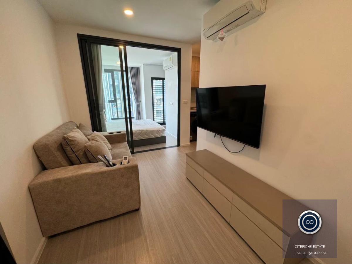 Convenient Urban Living | Denim Jatujak | Luxury 1-Bedroom Condo