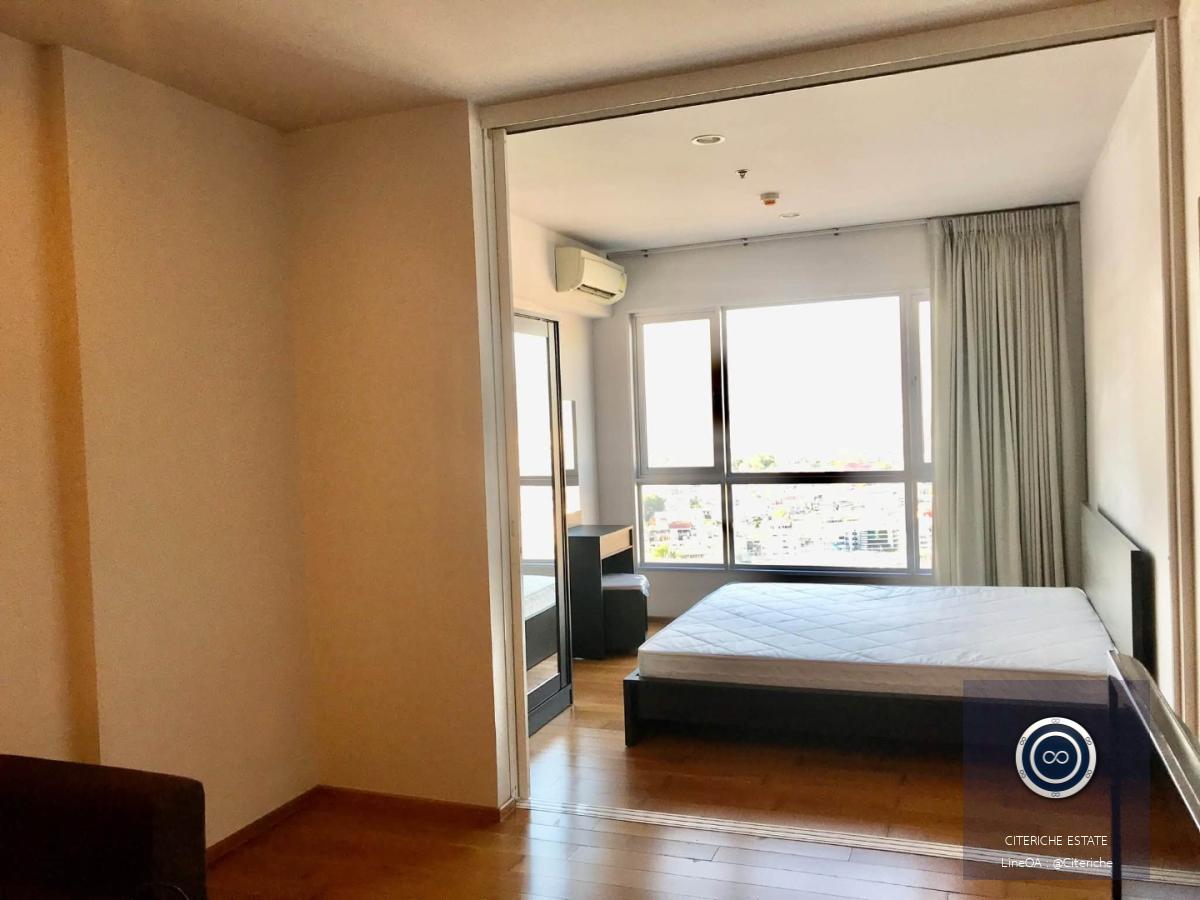 Top Floor & Unobstructed Fireworks View | Hive Taksin | Luxury 1-Bedroom Condo