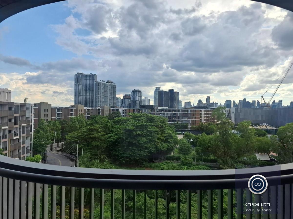 Resort-Style Greenery Living | KAWA HAUS | Luxury 1-Bedroom Condo