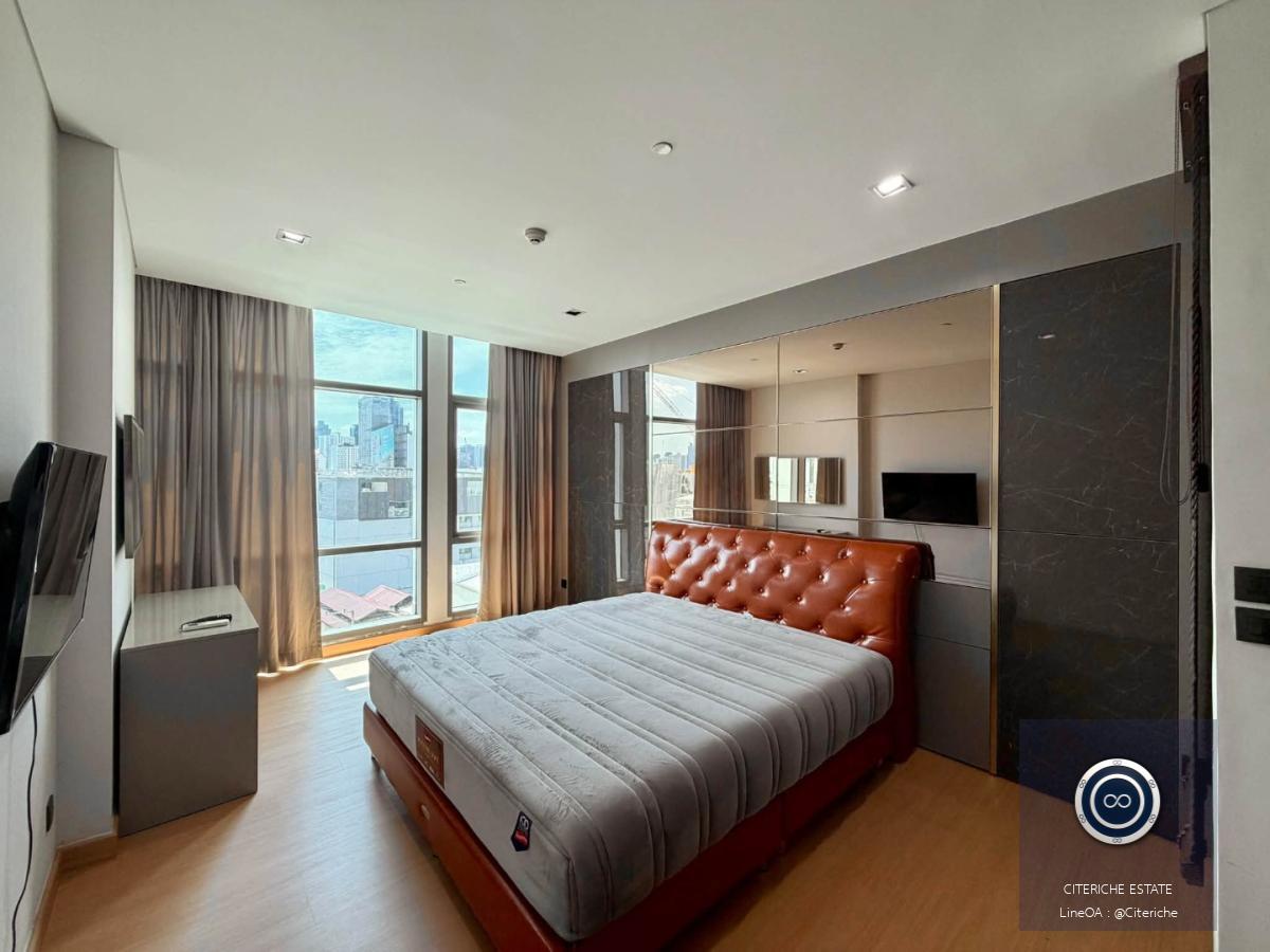 Fully Furnished & Ready to Move In | The Room Charoenkrung 30 | Luxury 1-Bedroom Condo