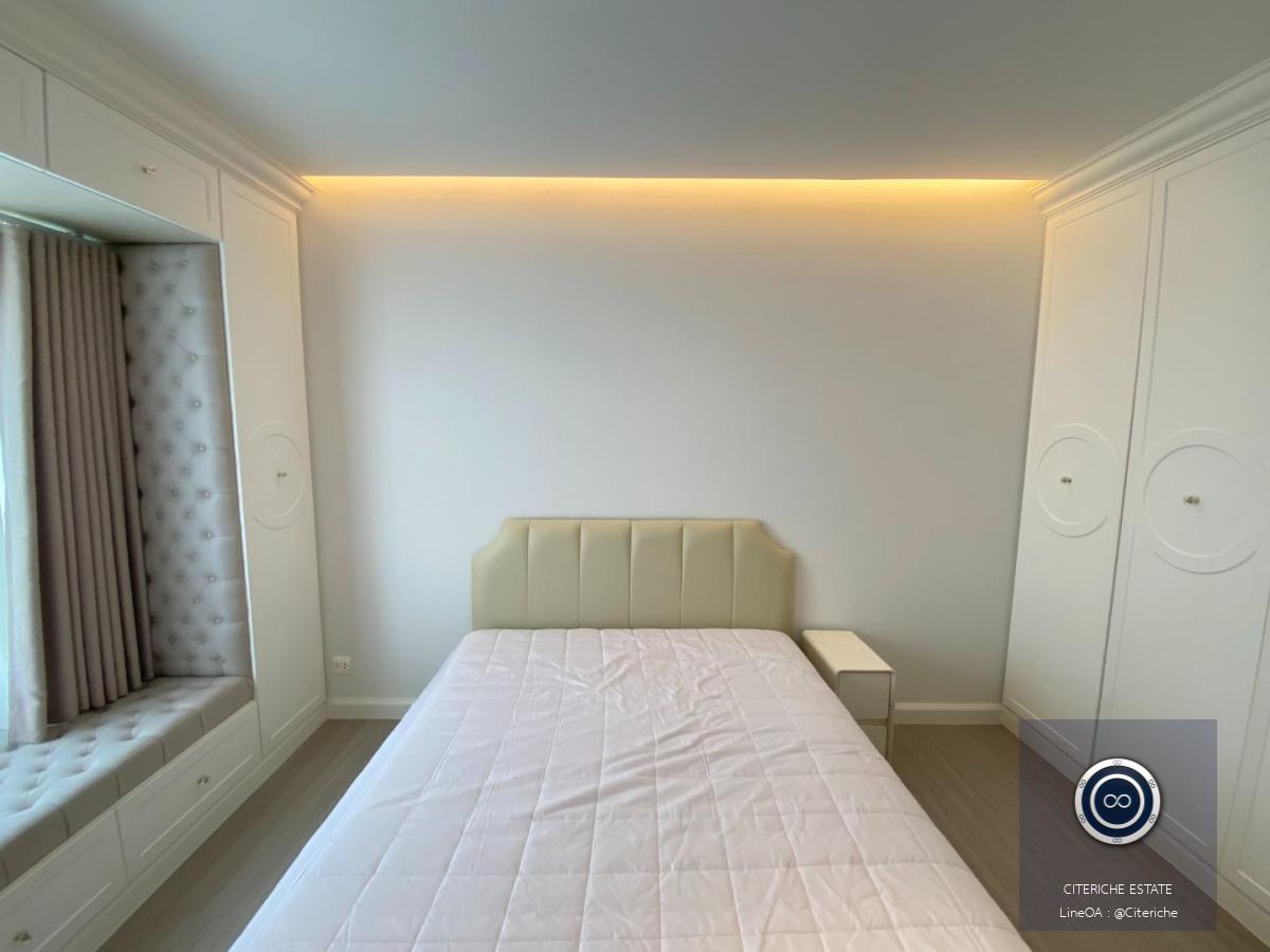 Pool View Built-in Furnished | Aspire Sukhumvit - Onnut | Luxury 2-Bedroom Condo