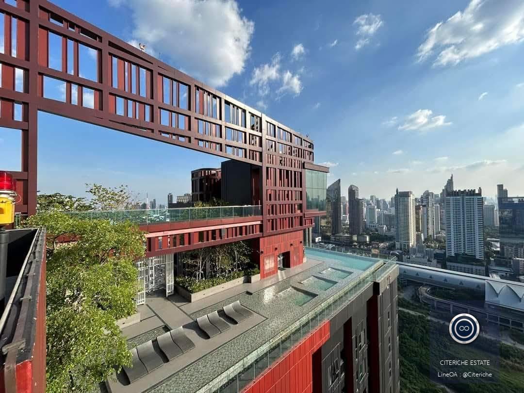 High Floor Fully Furnished | Life Asoke Hype | Luxury 1-Bedroom Condo