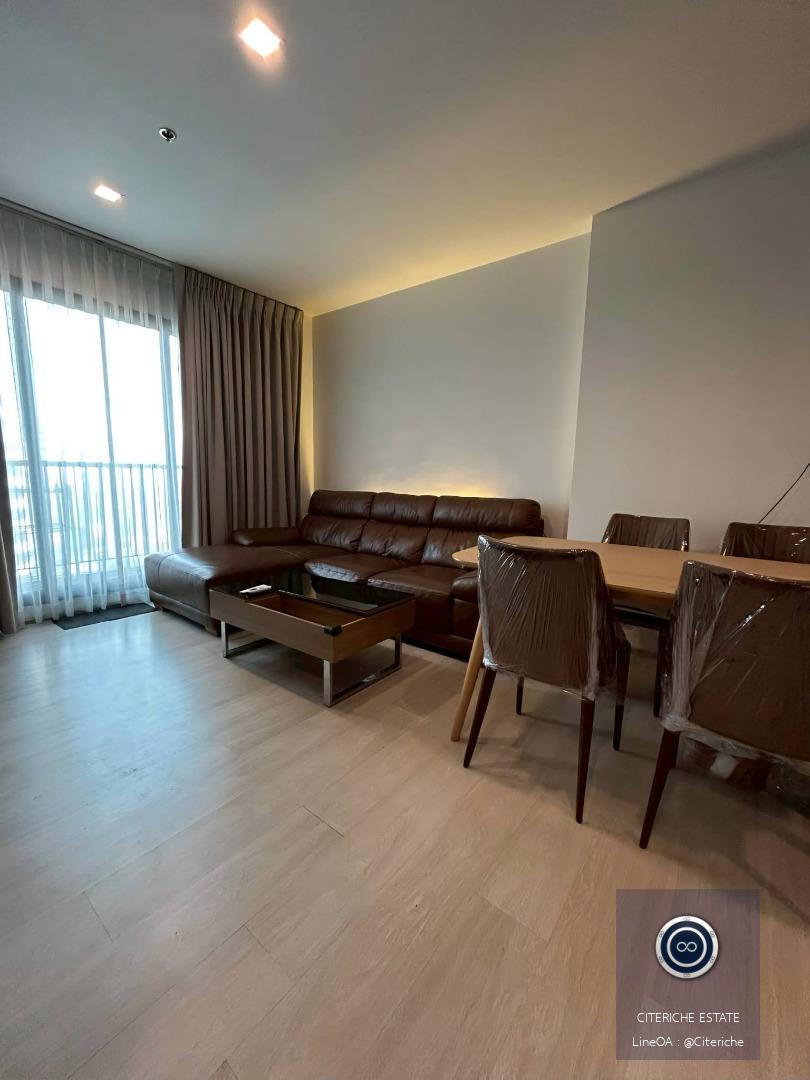 High Floor City View | Life One Wireless | Luxury 2-Bedroom Condo