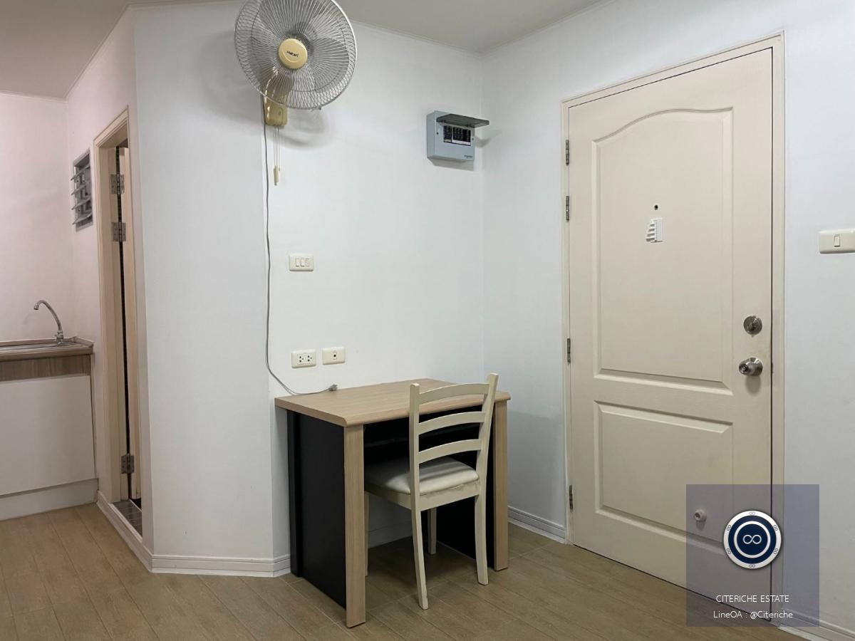 Fully Furnished & Wood Tile Flooring | LPN คอนโดทาวน์ บางแค | คอนโดมิเนียม