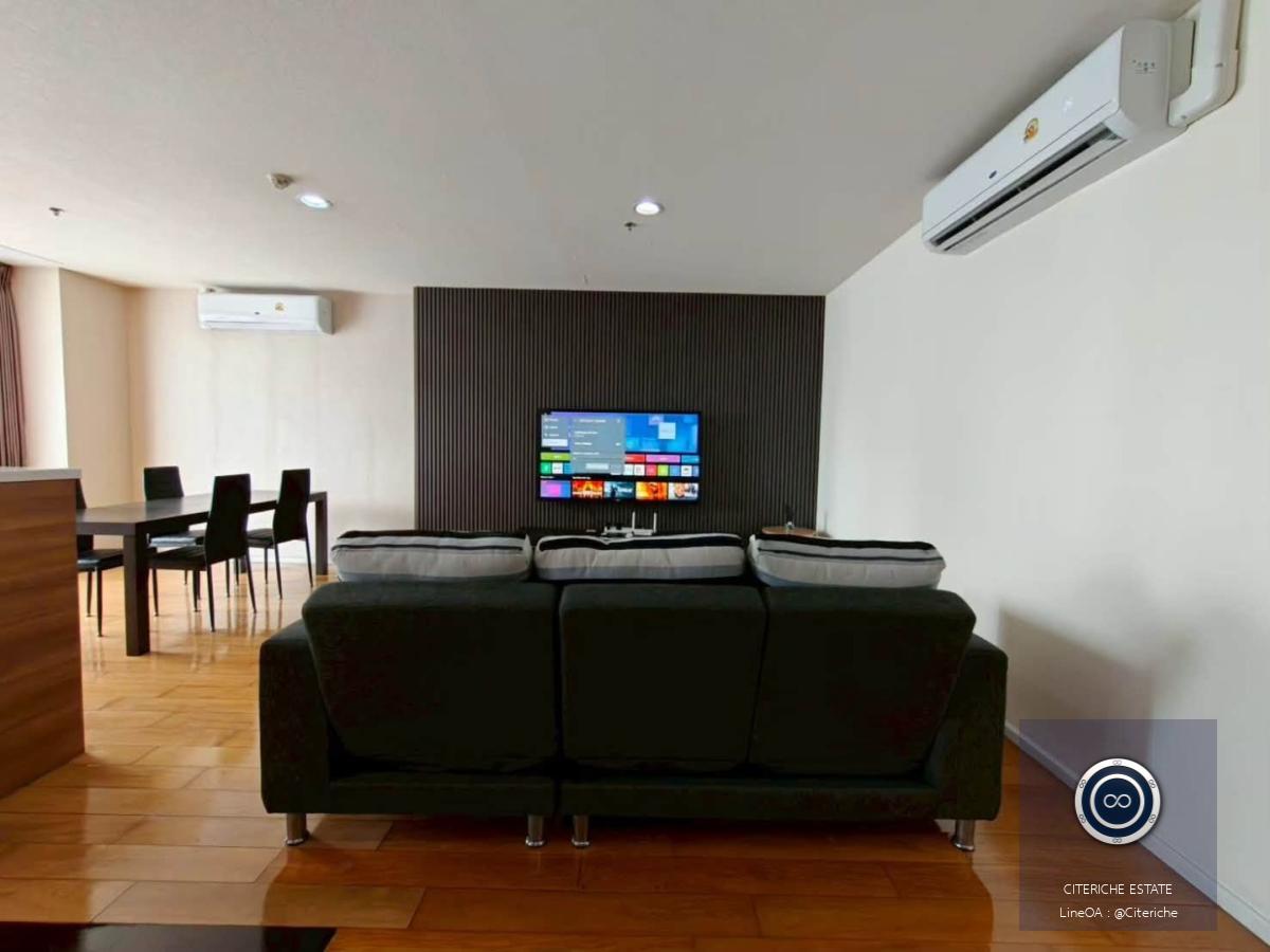 Spacious Living | Villa Sikhara Thonglor 25 | 2-Bedroom Condo