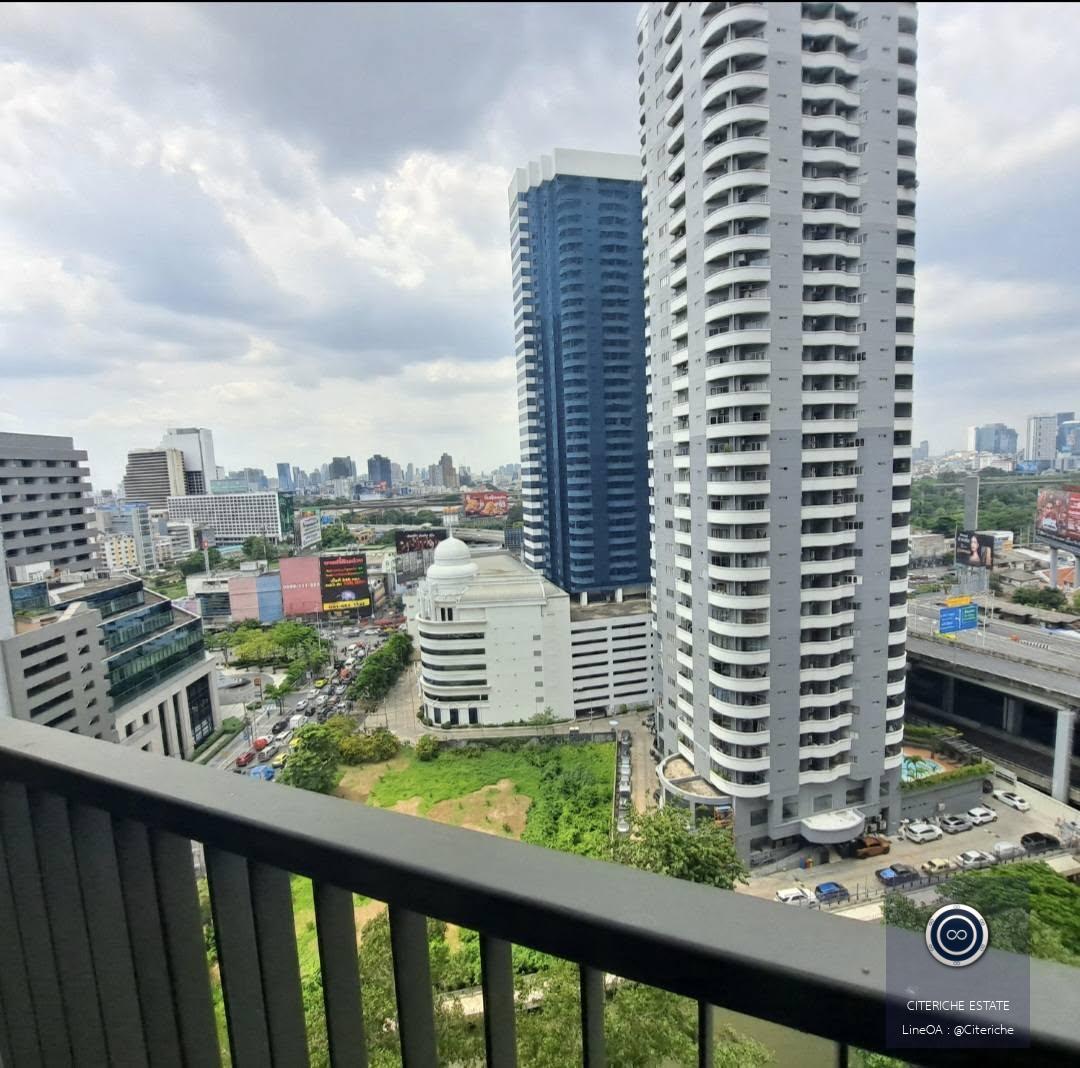 High Floor City View | Life One Wireless | Luxury 2-Bedroom Condo