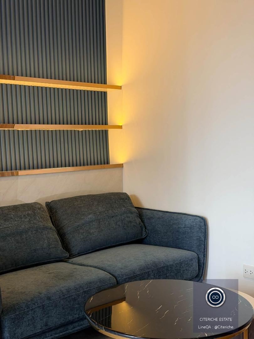 Custom Built-In Modern Comfort | The Tree Pattanakarn – Ekkamai | Luxury 1-Bedroom Condo