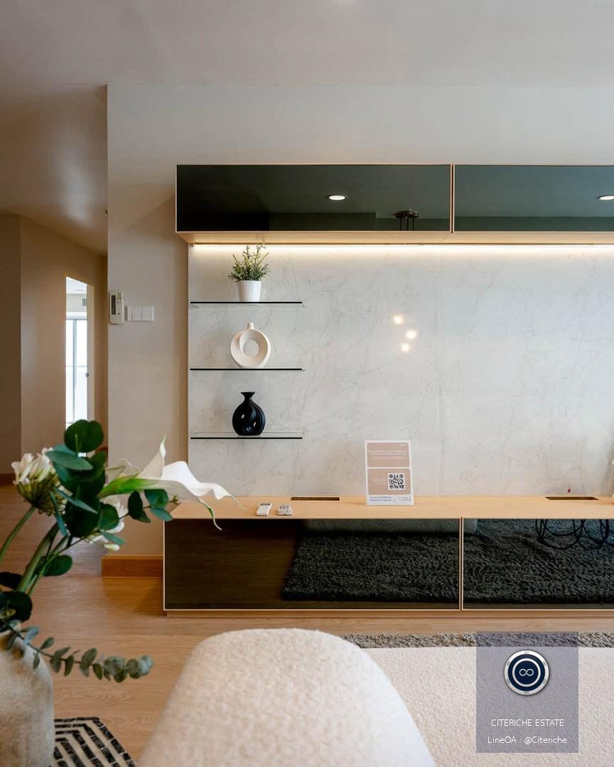 Newly Renovated | The Waterford Diamond | Luxury 2-Bedroom Condo