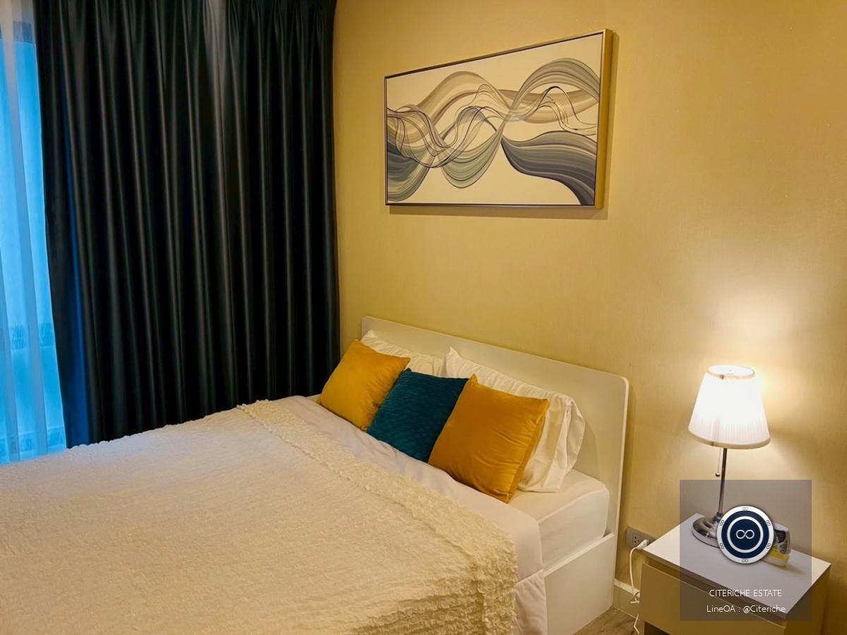 BTS Skywalk Access | The Sky Sukhumvit | Luxury Fully Furnished Condo