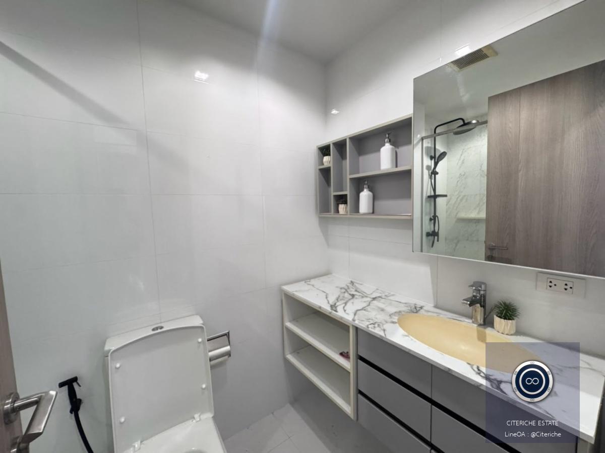 Fully Furnished Living | HQ Thonglor By Sansiri | Luxury 1-Bedroom Condo