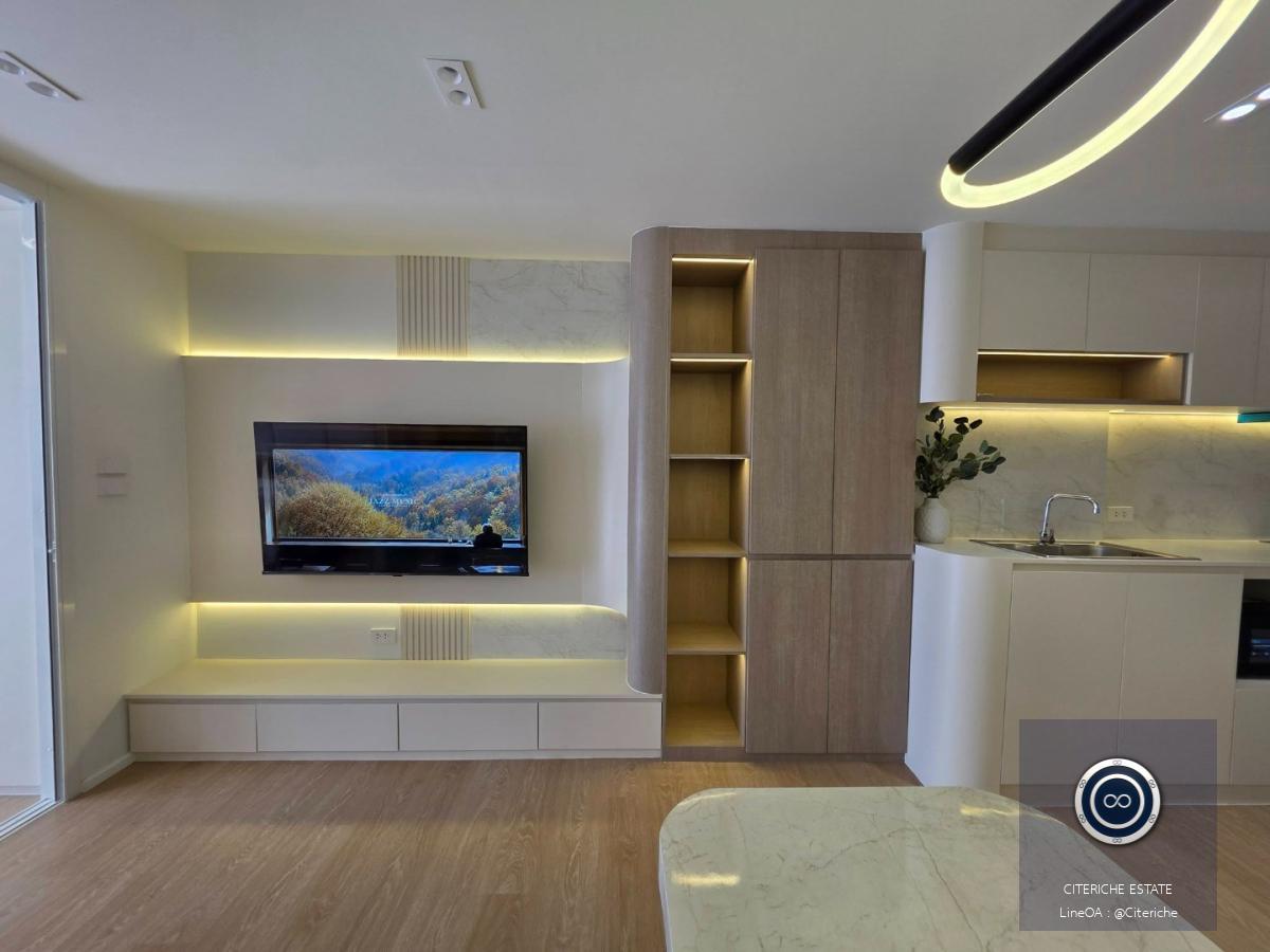 วิวสระว่ายน้ำ ตกแต่งใหม่ทั้งหมด | Hillside 4 | คอนโดมิเนียม