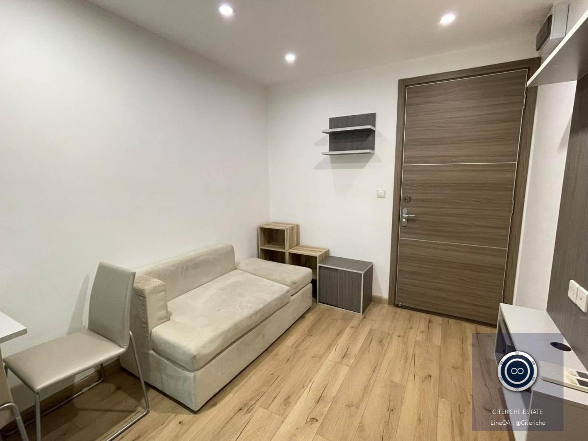 Top Floor Living | Budget Condo Tiwanon | Luxury 1-Bedroom Condo