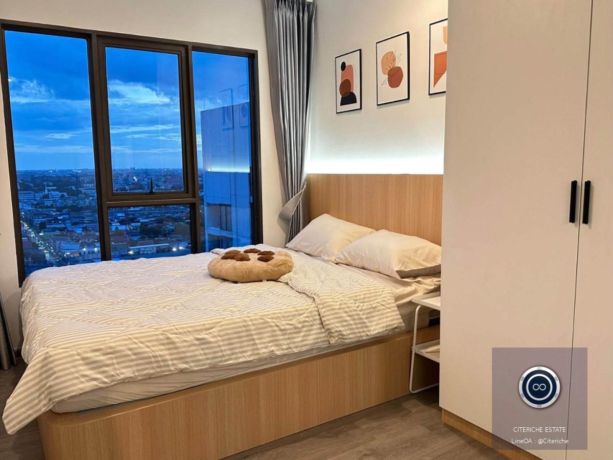 High Floor Living | Regent Home Wutthakat | Luxury Condo