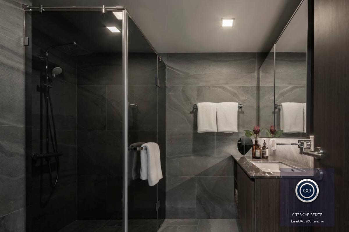 High Ceiling Loft Unit | Conner Ratchathewi | Luxury 1-Bedroom Condo