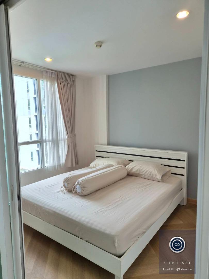 Garden and Pool Views | The Key Phahonyothin 34 | Luxury Condo