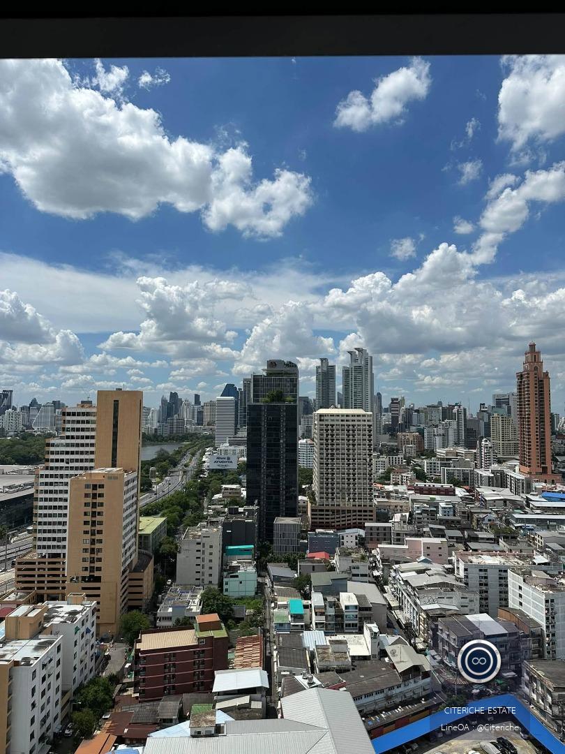 Benjasiri Park View & High Floor Living | Life Rama 4 - Asoke | Luxury 1-Bedroom Condo