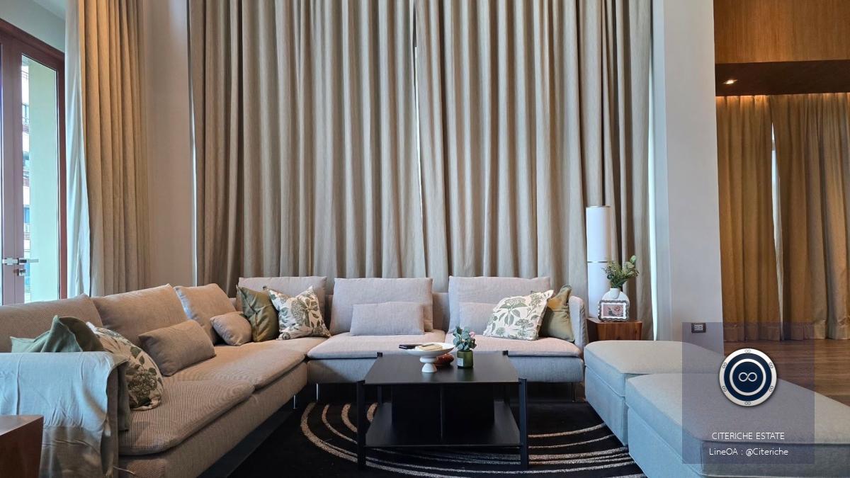 Fully Furnished & Spacious Living | The Crest Ruamrudee | Luxury 3-Bedroom Condo