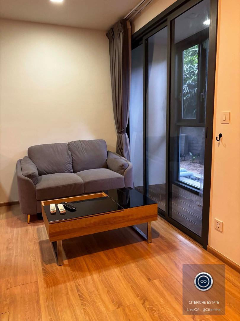 Garden Access | Taka Haus Ekamai | Luxury 1-Bedroom Condo