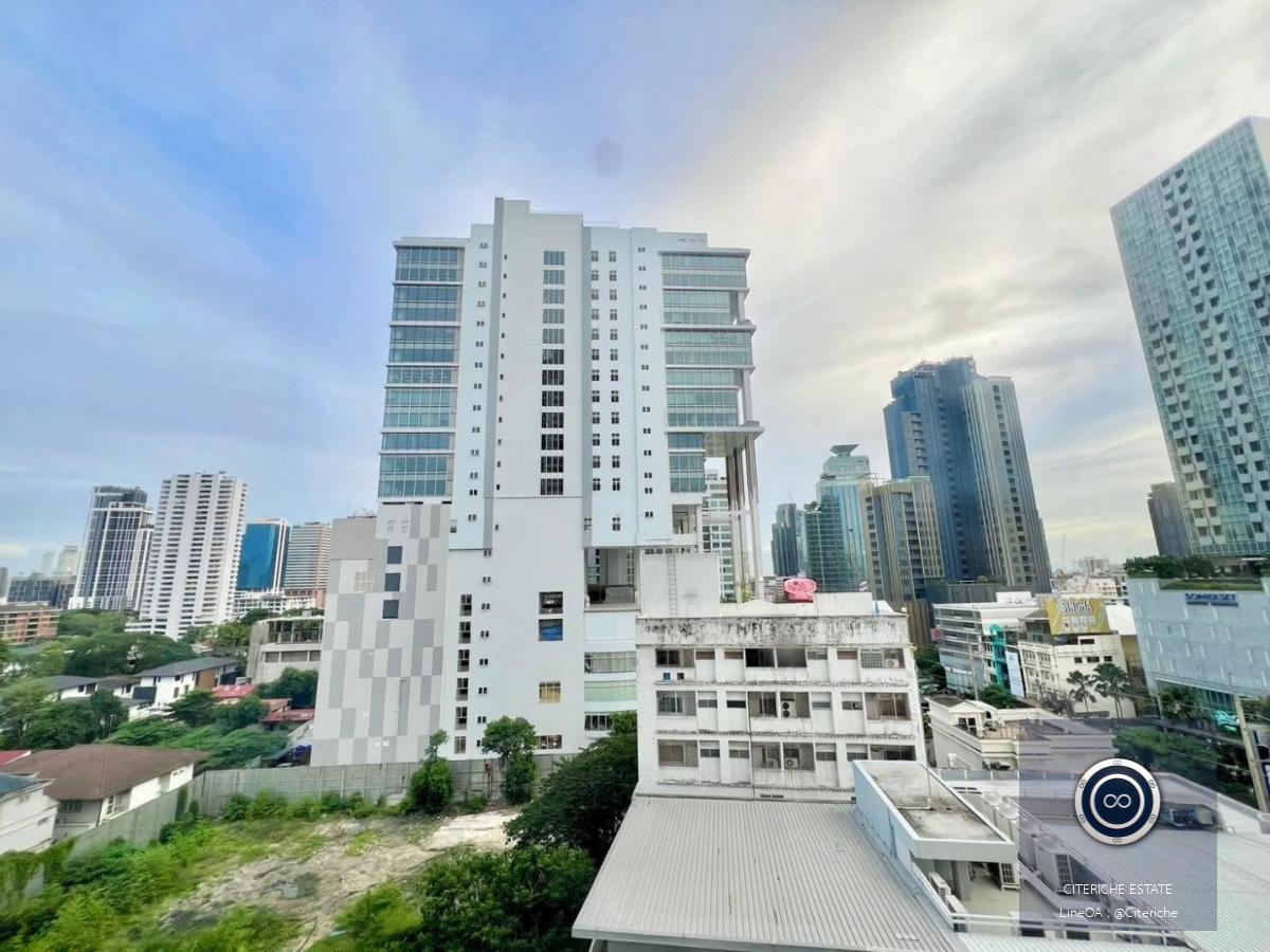 Fully Furnished Living | HQ Thonglor By Sansiri | Luxury 1-Bedroom Condo