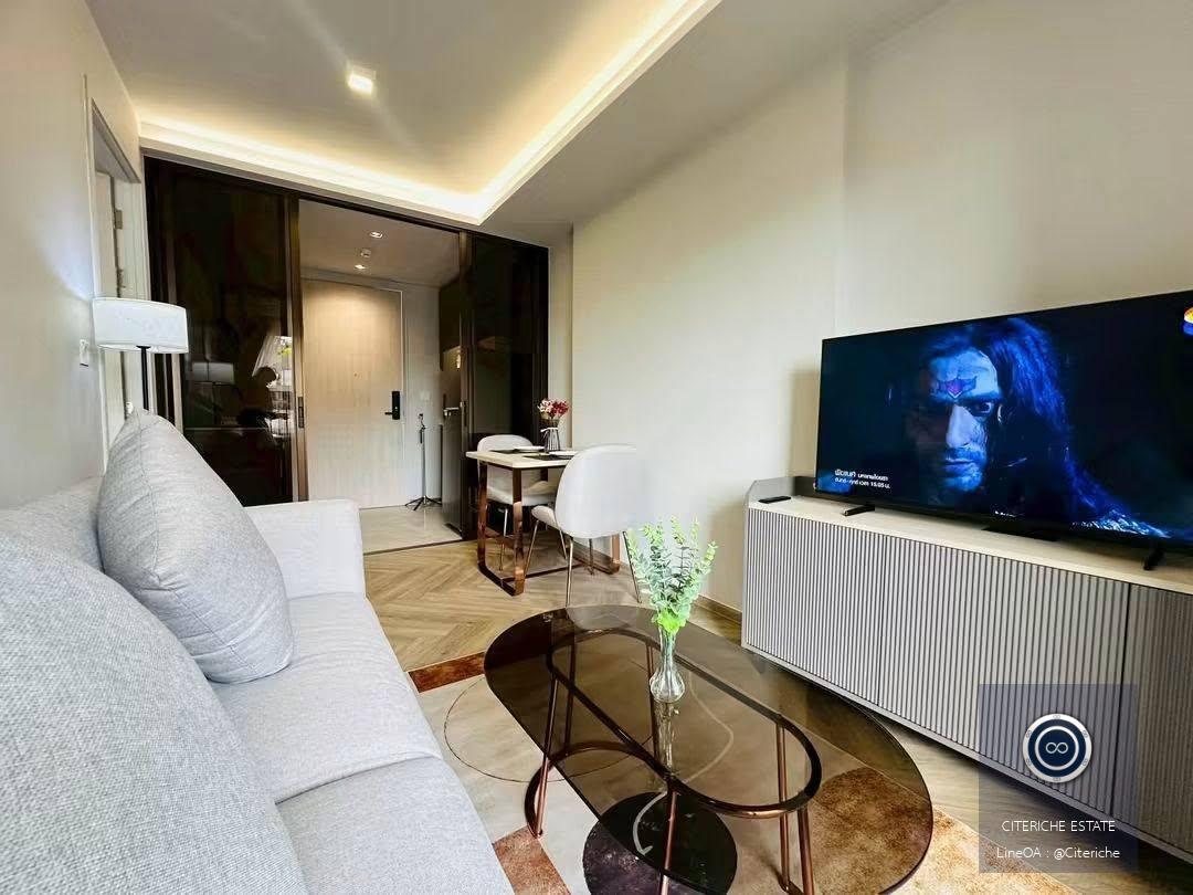 Walk-in Closet & Full Furnished | Chapter Thonglor 25 | Luxury 1-Bedroom Condo
