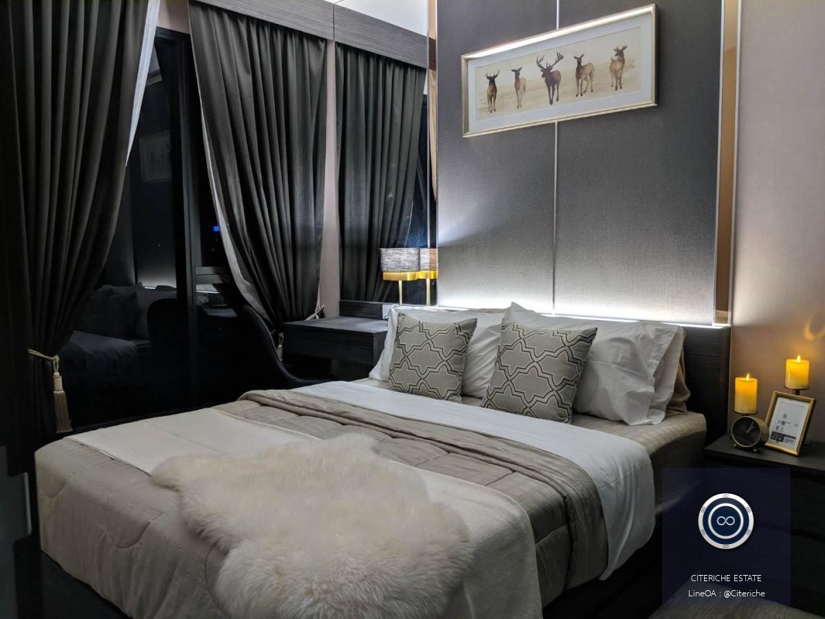 High Floor Scenic View | Ideo Mobi Asoke | Luxury 2-Bedroom Condo