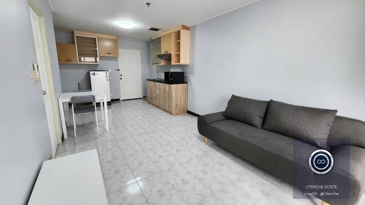 Corner Unit City Views | Common Wealth Pinklao | Luxury 1-Bedroom Condo