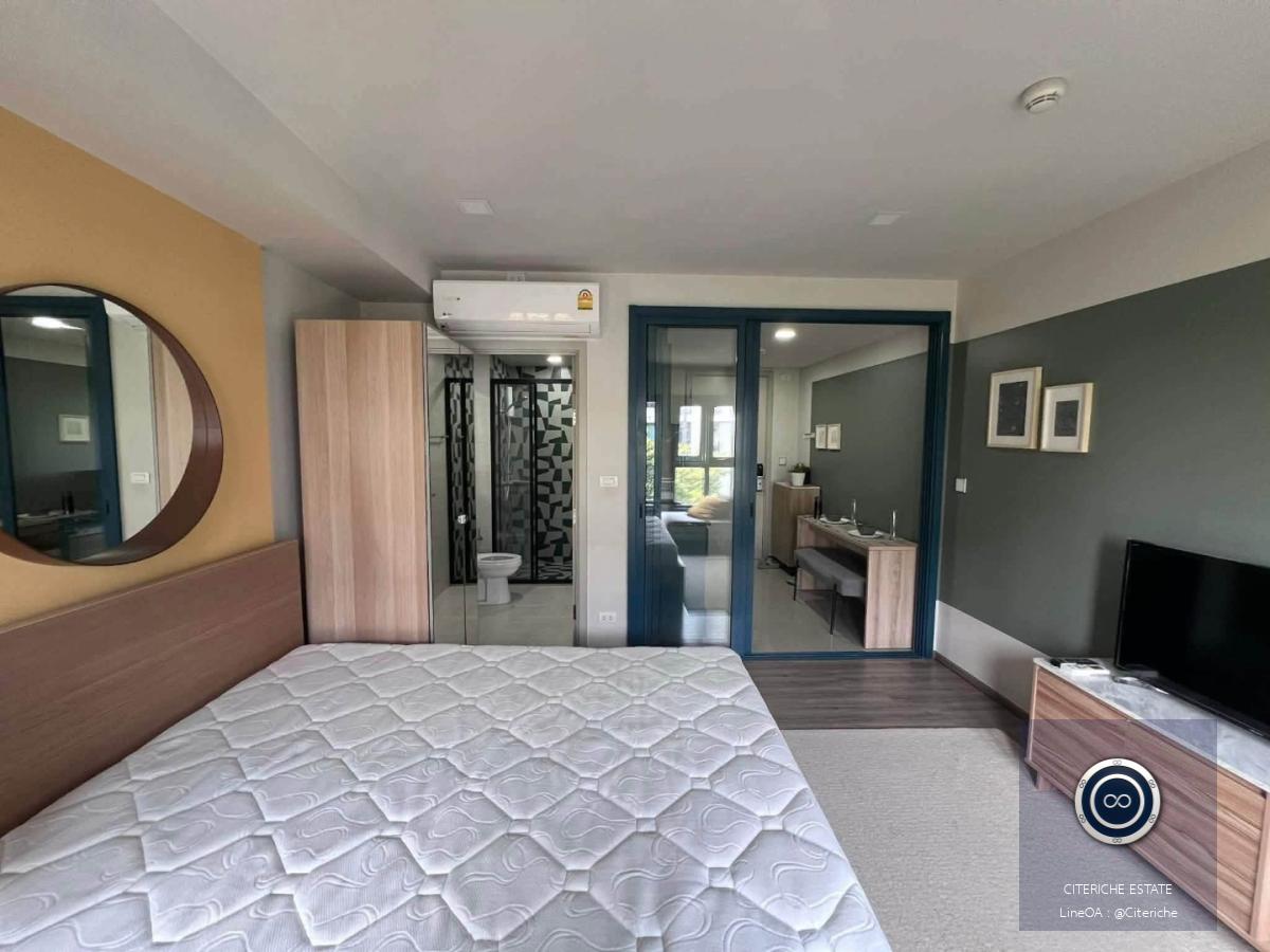 Resort-Style Living & Closed Kitchen | The Base Sukhumvit 50 | Low-Rise Condo