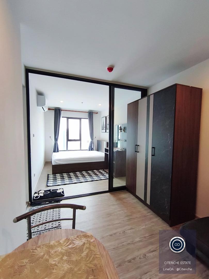 New York Black & White Minimal Classic Style | Regent Home Wutthakart | Luxury 1-Bedroom Condo