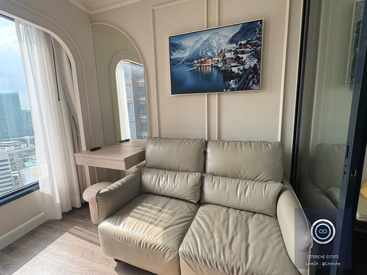 Chatuchak Park View & Newly Renovated | Life Ladprao Valley | Luxury 1-Bedroom Plus Condo