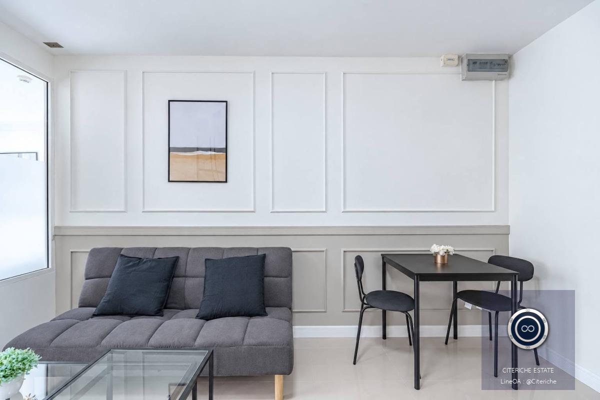 Fully Furnished & Ready to Move In | Ivy Ratchada | Luxury 1-Bedroom Condo