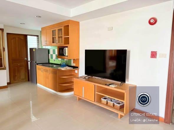 ห้องมุม วิวเมืองและวิวสระ | วิวิค พัฒนาการ | คอนโด 1 ห้องนอน