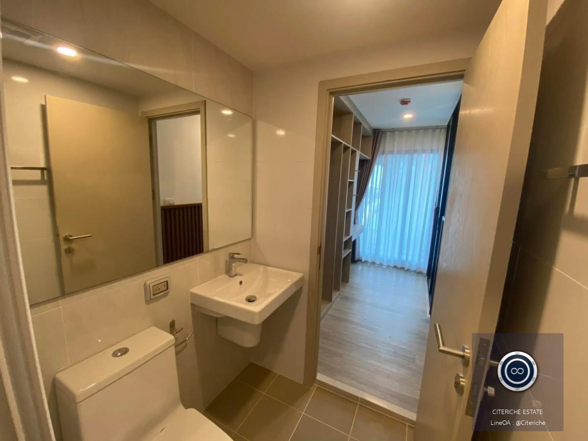 Pet-Friendly Living | Origin Play Sri Udom Station | Luxury Condo