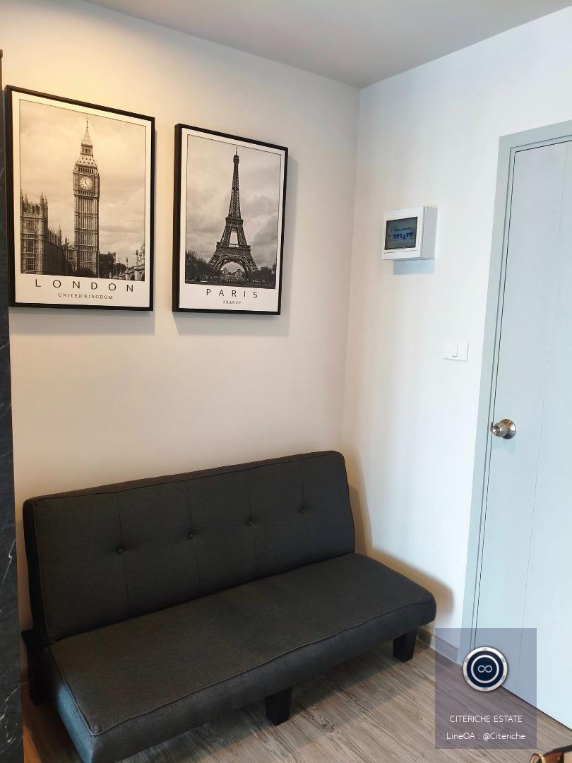 New York Black & White Minimal Classic Style | Regent Home Wutthakart | Luxury 1-Bedroom Condo