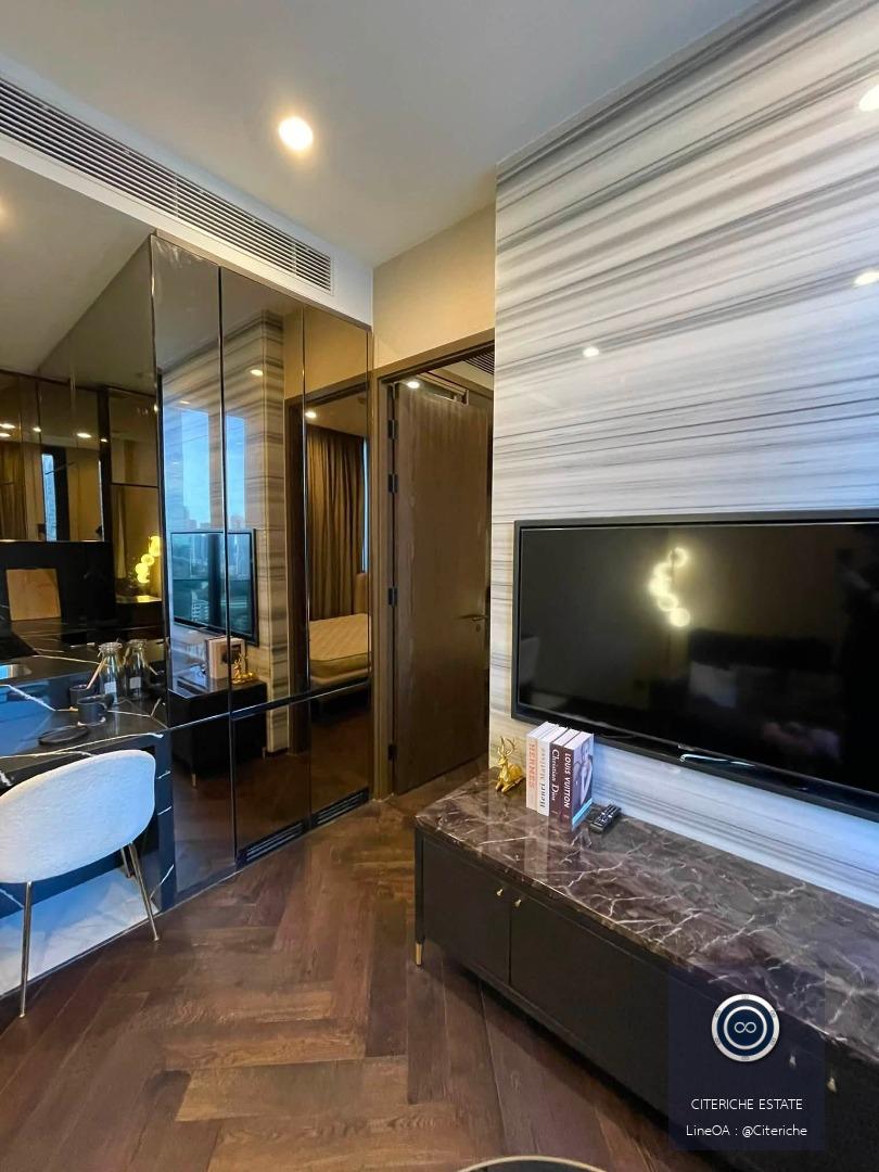 ชั้น 14 วิวเปิดโล่ง | The ESSE Sukhumvit 36 | คอนโดหรู 1 ห้องนอน