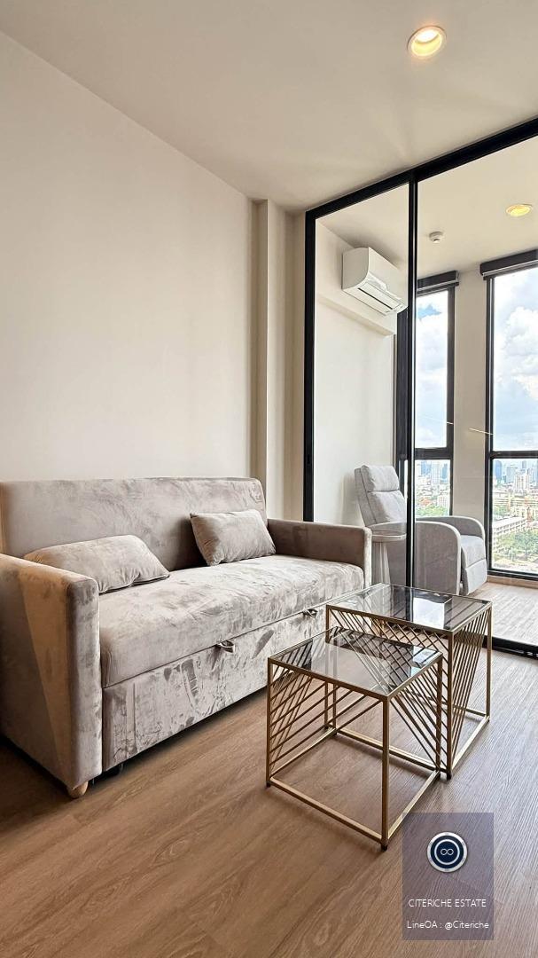Brand New High Floor | The Issara Sathorn | Luxury 1-Bedroom Condo