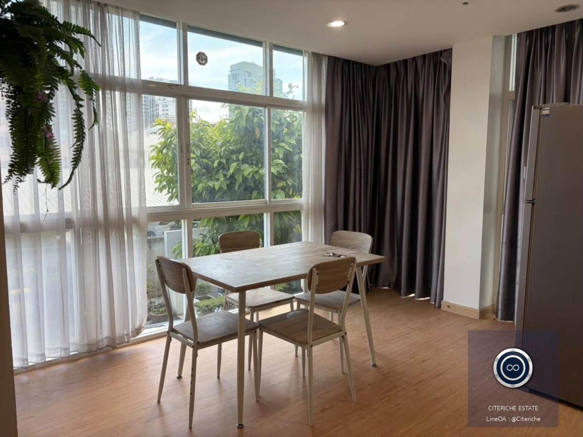Near BTS Wongwian Yai | Viva-Sathorn Taksin | Luxury 2-Bedroom Condo