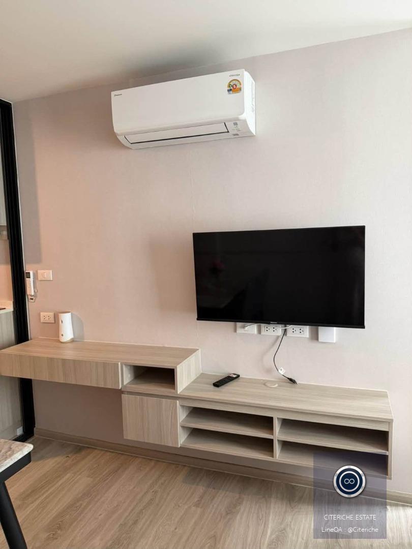 Pool View & Built-in Furnished | Origin Play Sri Udom Station | Luxury 1-Bedroom Condo