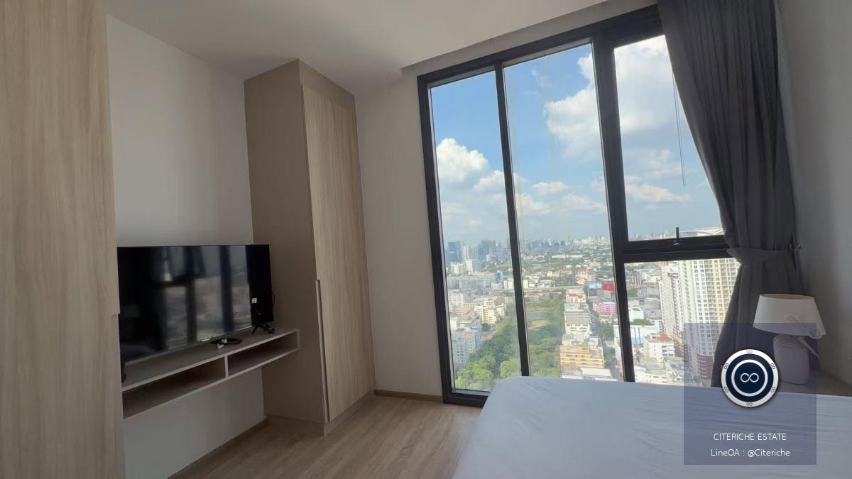 High Floor City View | XT Phayathai | Luxury 2-Bedroom Condo