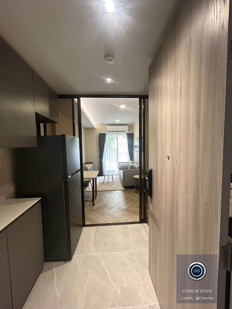 Pool View Corner Unit | Chapter Thonglor 25 | Luxury 1-Bedroom Condo