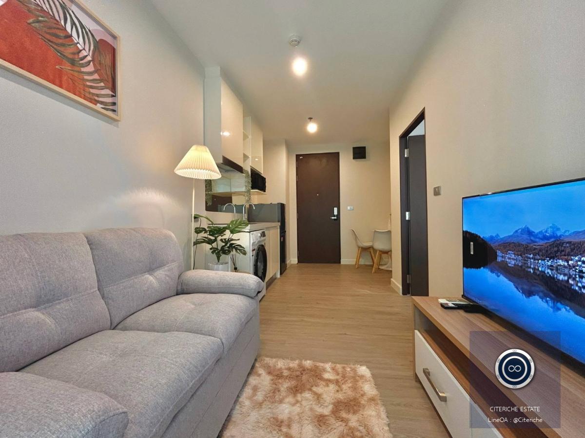 Garden View Living | The Sky Sukhumvit | Luxury 1-Bedroom Condo