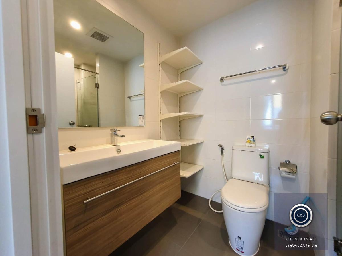 Riverfront View | Metroluxe Riverfront | Luxury 1-Bedroom Condo