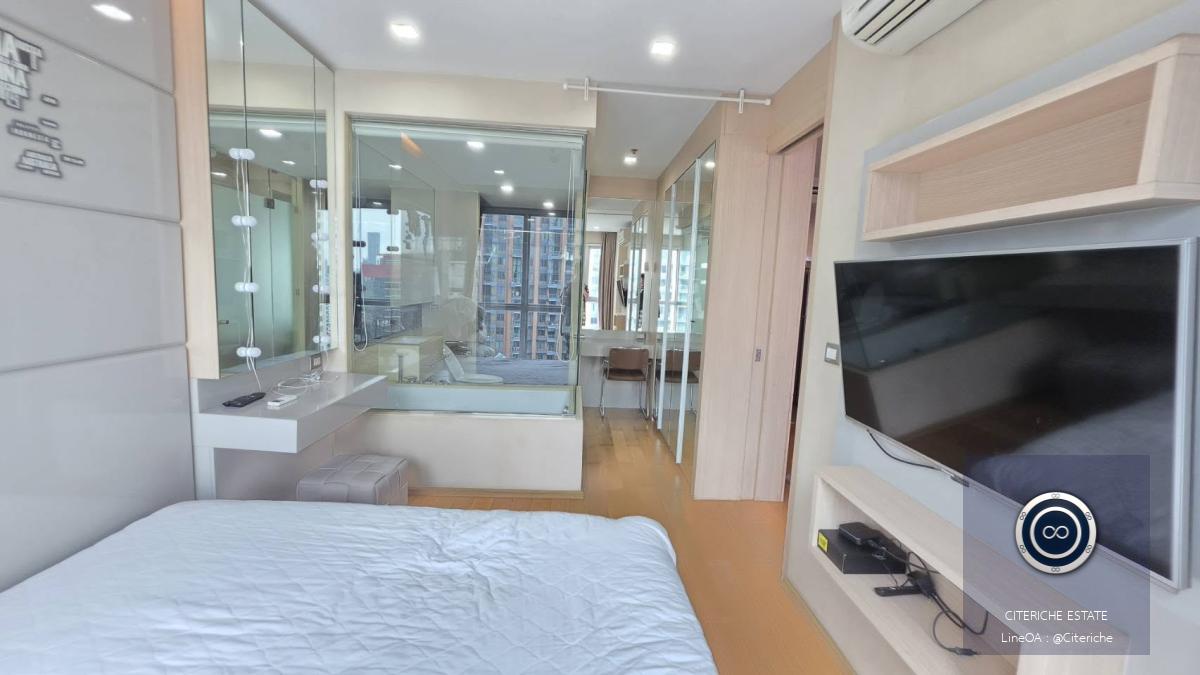 High Floor Built-in Furnished | The Address Asoke | Luxury 1-Bedroom Condo