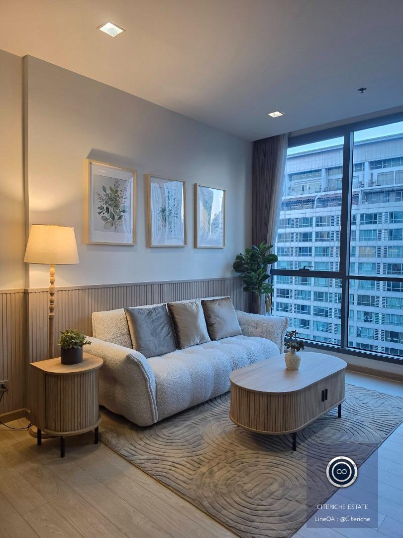 เพิ่งรีโนเวทใหม่ วิวสระว่ายน้ำแบบไม่บล็อก | The Hyde Condominium Sukhumvit13 | คอนโด 2 ห้องนอน