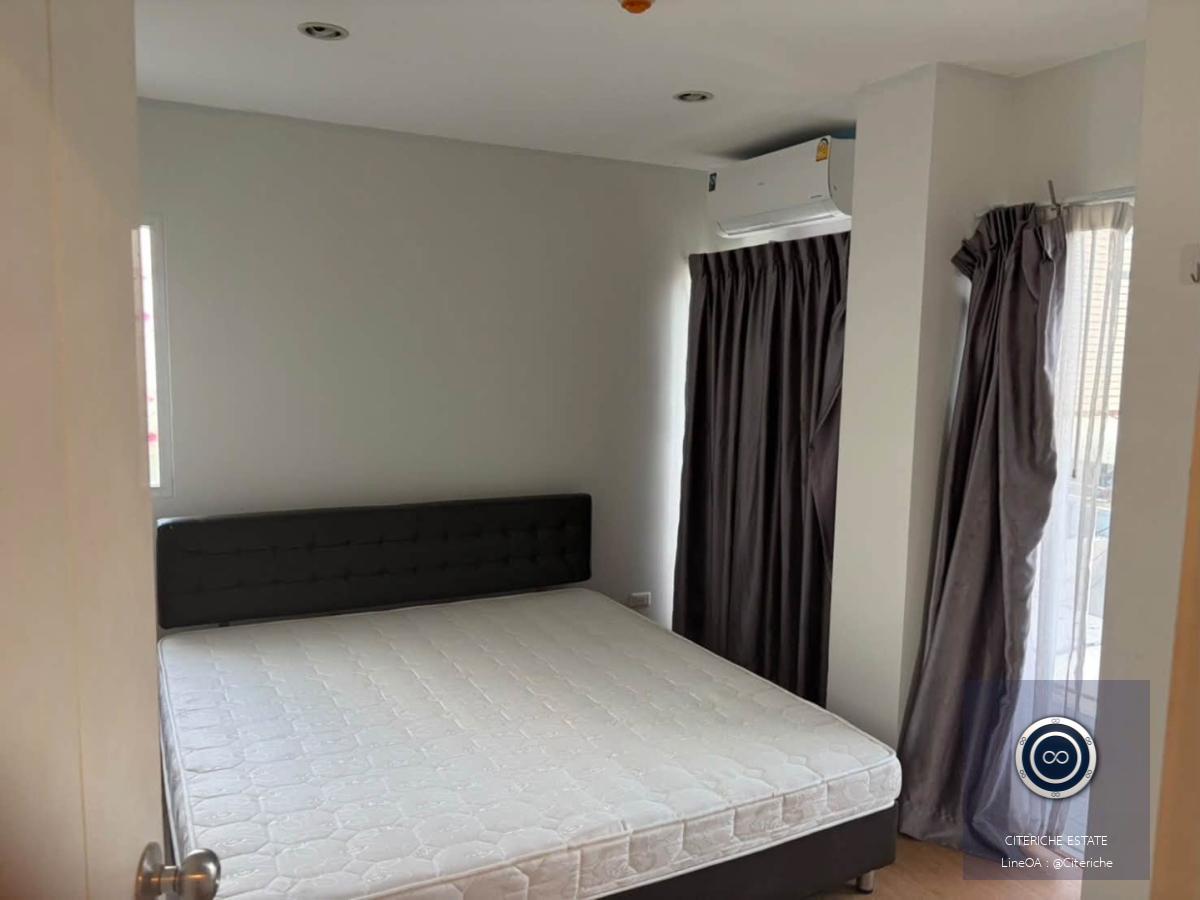 Near BTS Wongwian Yai | Viva-Sathorn Taksin | Luxury 2-Bedroom Condo