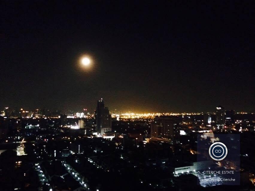 ชั้นสูงสุดวิวแม่น้ำ | Fuse Chan-Sathorn | ดูเพล็กซ์คอนโด 2 ห้องนอน