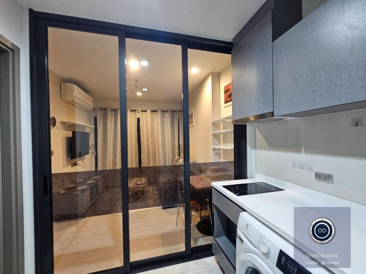 High Floor Living | Life Asoke Hype | Luxury Condo