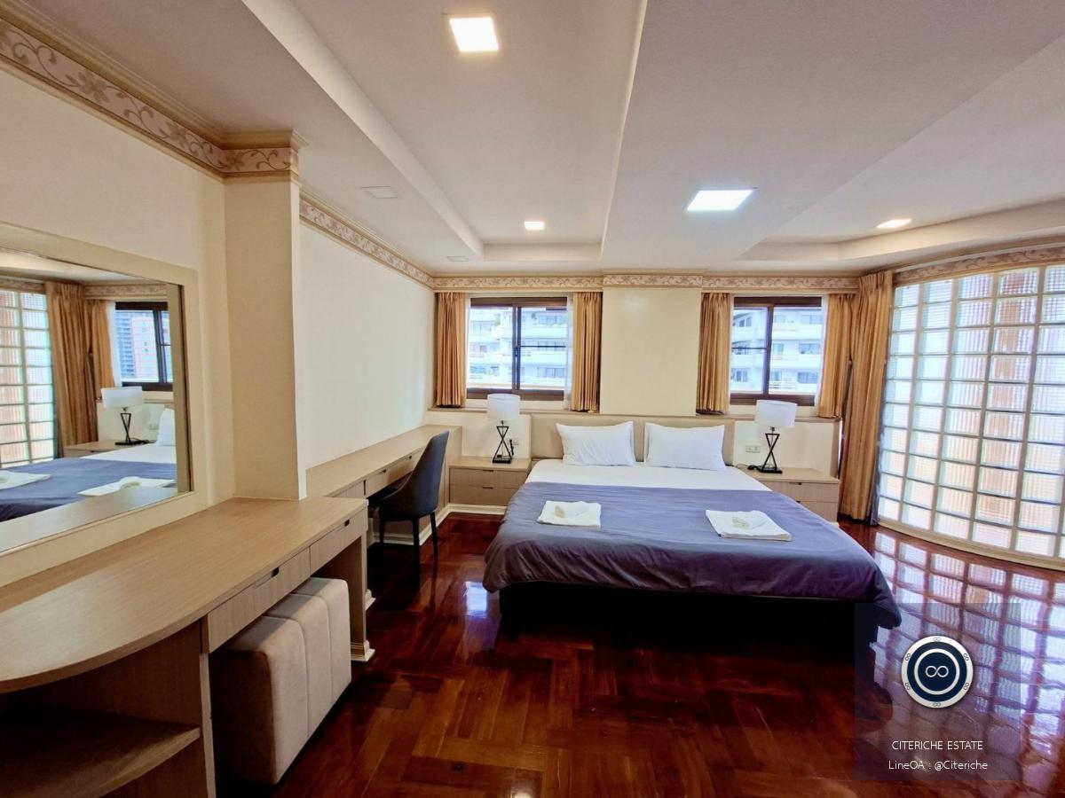 Poolside Penthouse Living | DH Grand Tower Sukhumvit 39 | Luxury 3-Bedroom Penthouse