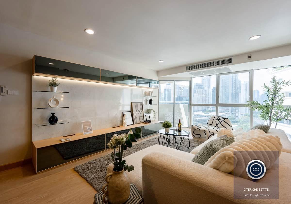 Newly Renovated | The Waterford Diamond | Luxury 2-Bedroom Condo