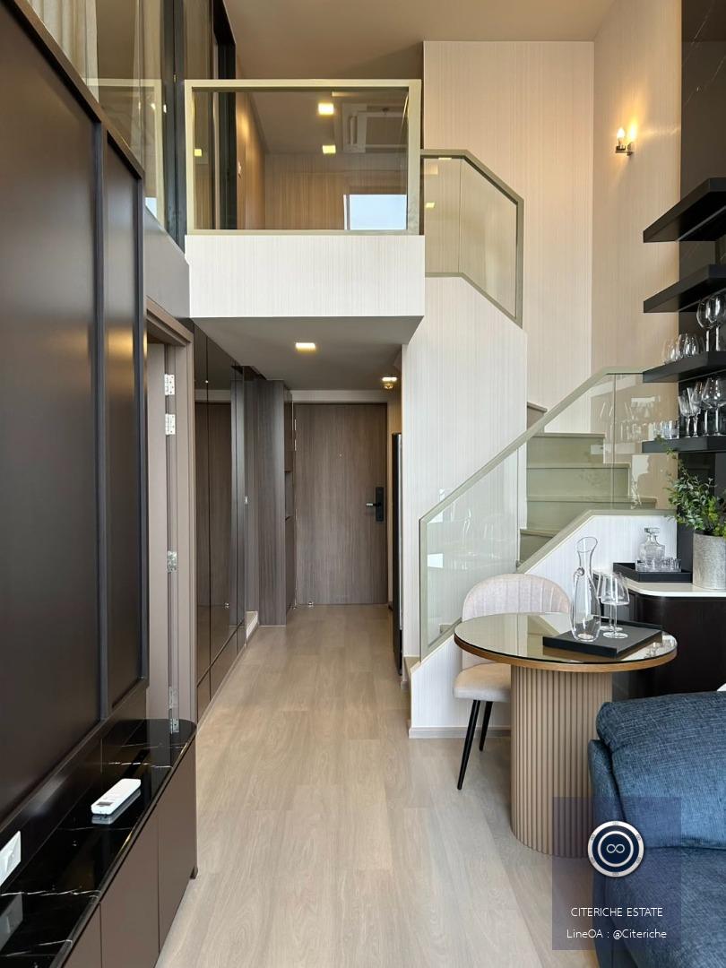 High Floor Duo Space | LIFE Phahon - Ladprao | Luxury 2-Bedroom Condo