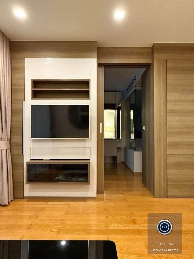 High Floor Fully Furnished | The Address Sathorn | Luxury 1-Bedroom Condo